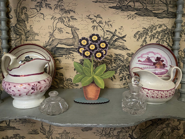 Auricula  Wooden Mantle Ornament