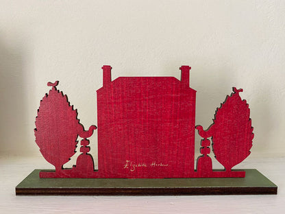 Diamond Cottage - mantle ornament